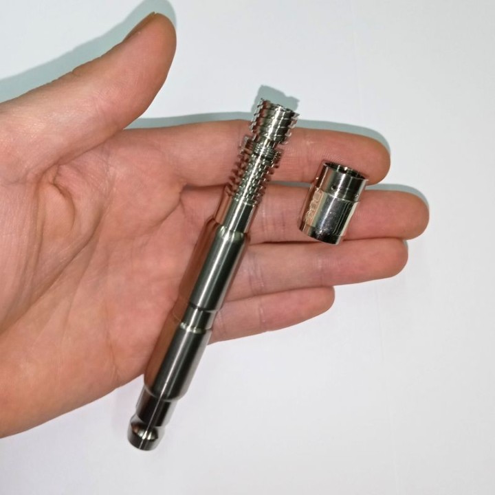 BFG The Dani 3 Titane - Vaporisateur Portable