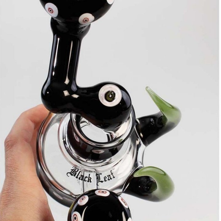 Glass Pipe With Horns - Black Leaf