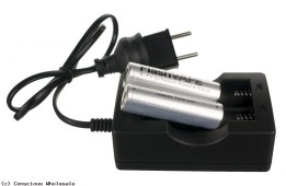 Kit FlashVape S-2 (chargeur + 2 batteries 3,7v) - docteur-vaporisateur.com