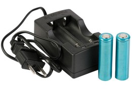 Kit FlashVape chargeur double + batteries - docteur-vaporisateur.com
